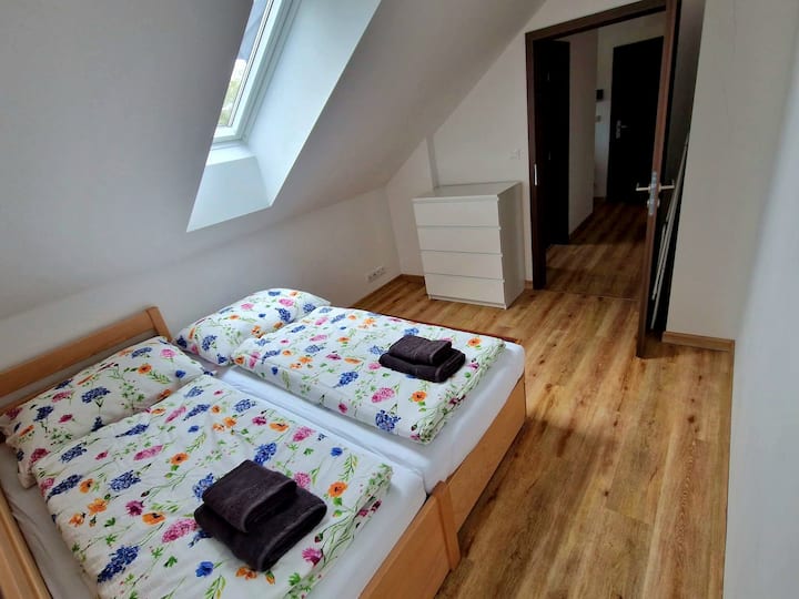 Spálňa 2
