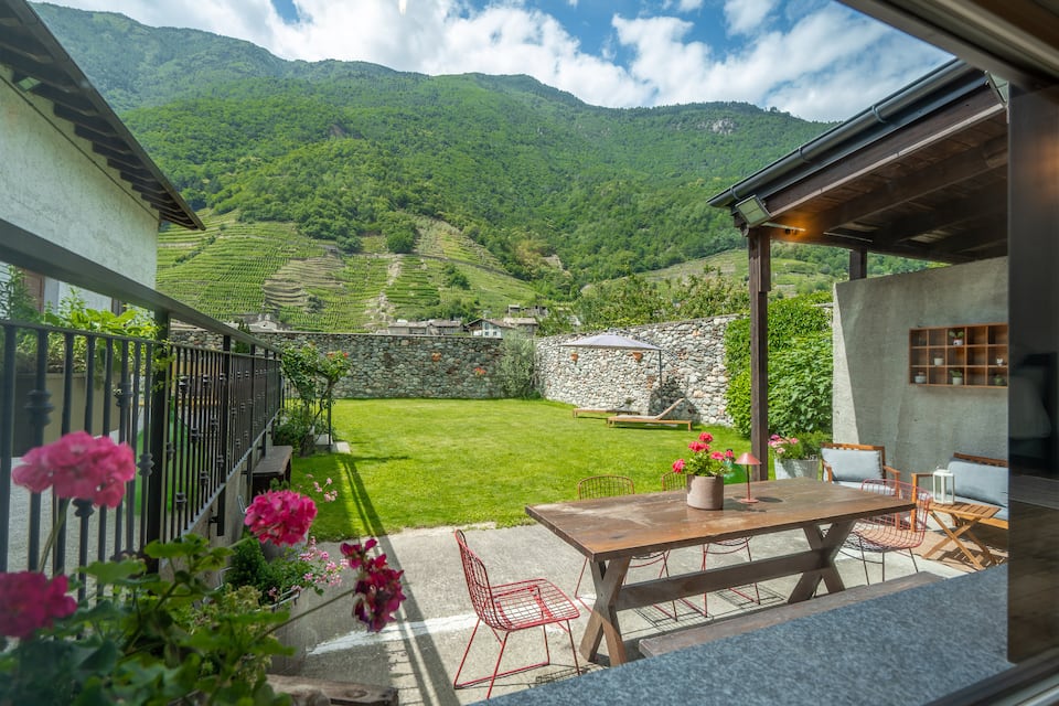 La DolceVilla, a loft on an 1892 wine estate, Villa di Tirano, Valtellina, Italy, photo 1 of 10