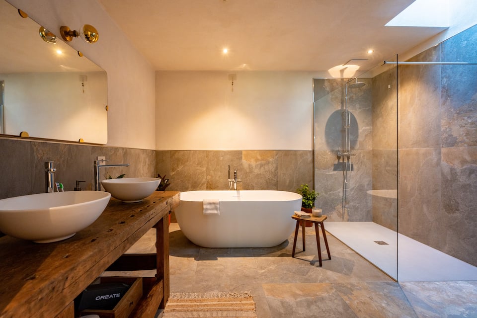 La DolceVilla, a loft on an 1892 wine estate, Villa di Tirano, Valtellina, Italy, photo 8 of 10