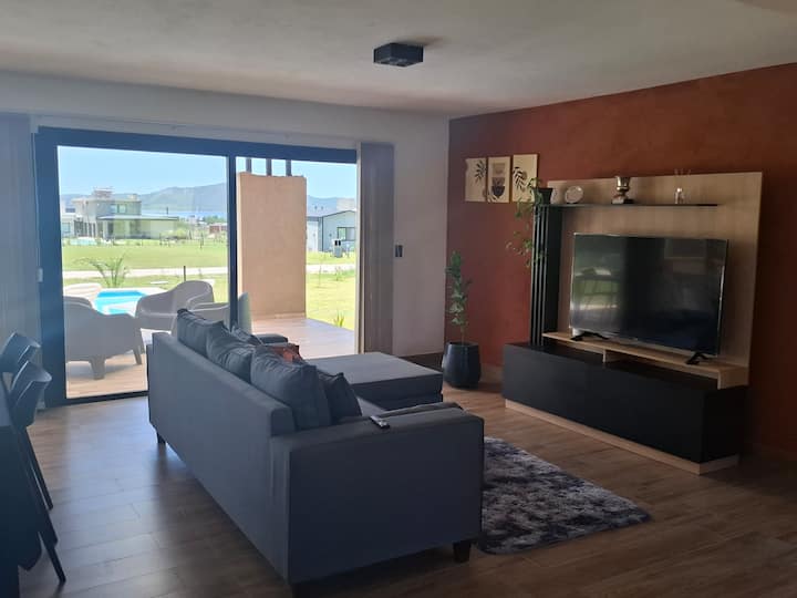 Puerto Del ÁGuila, Hermosa Casa Con Vista Al Lago - Alta Gracia