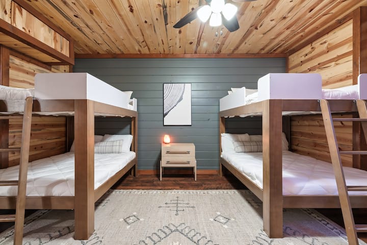 საძინებელი 8