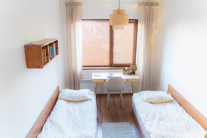 საძინებელი 2