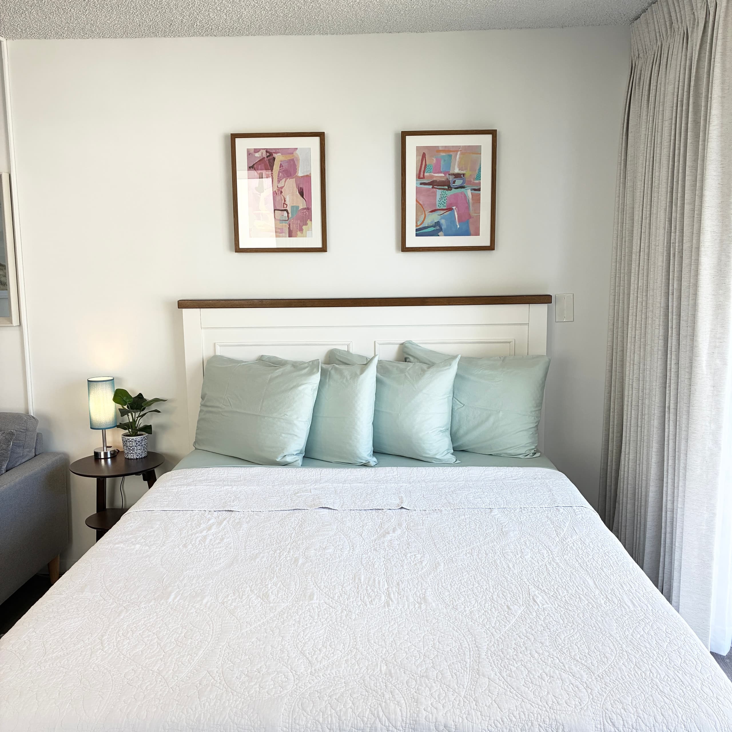 Condo in Honolulu · ★5.0 · Studio · 1 bed · 1 private bath - Image 12