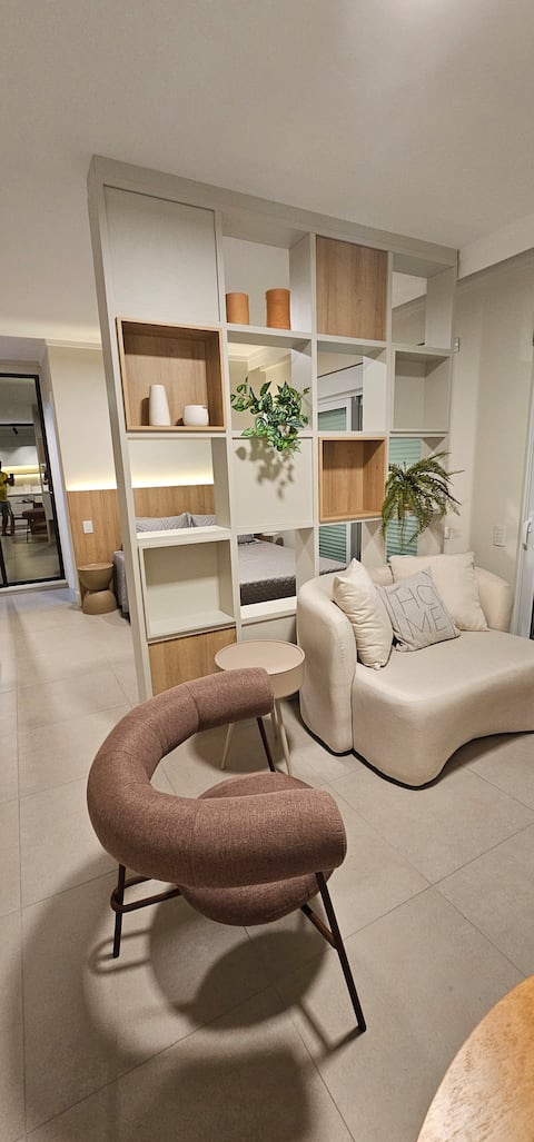 Popular Airbnb listing: eStudio Central 506. Brand new. Perfect location in Centro