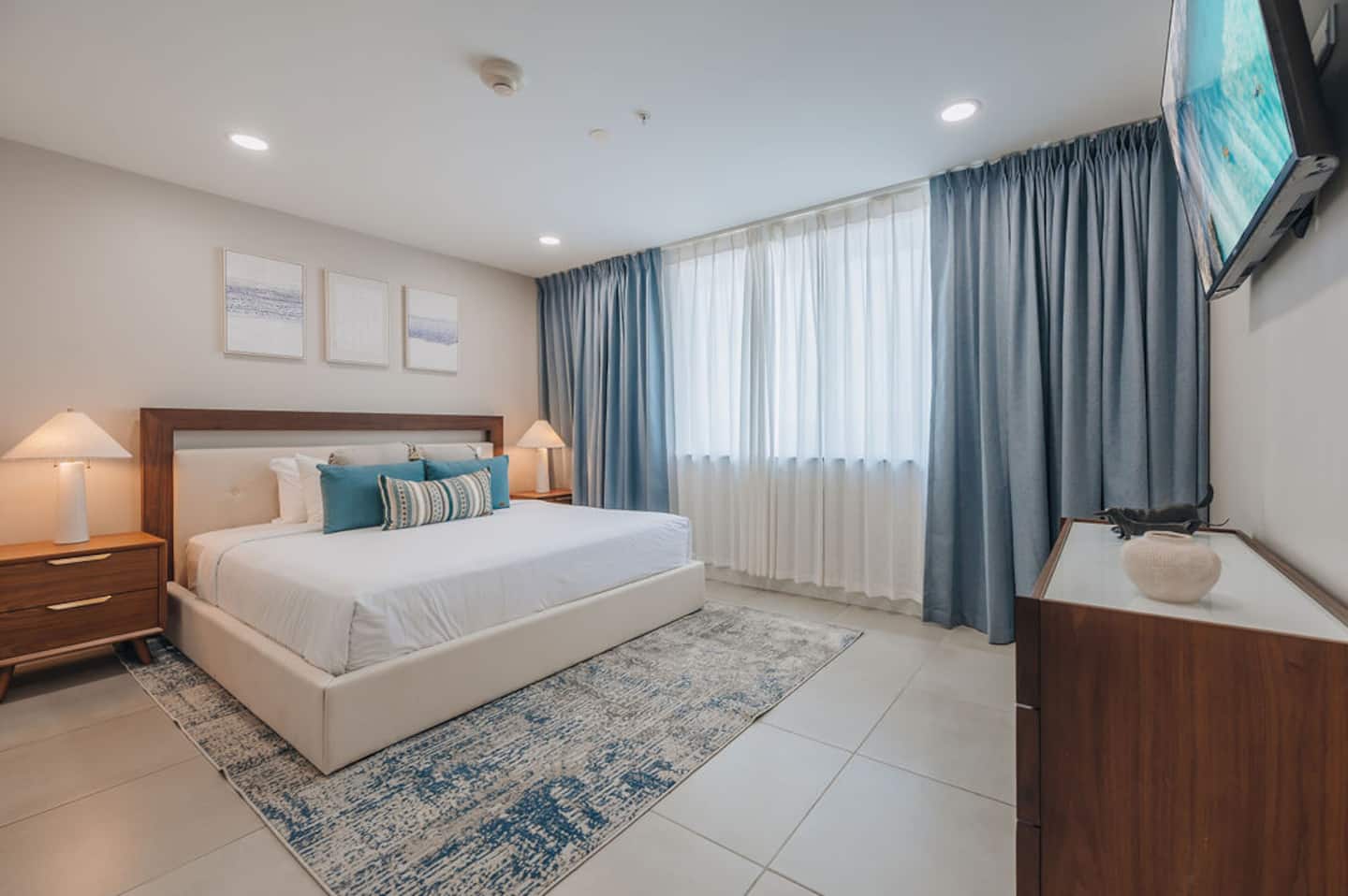 Reina del Mar · Bedrooms