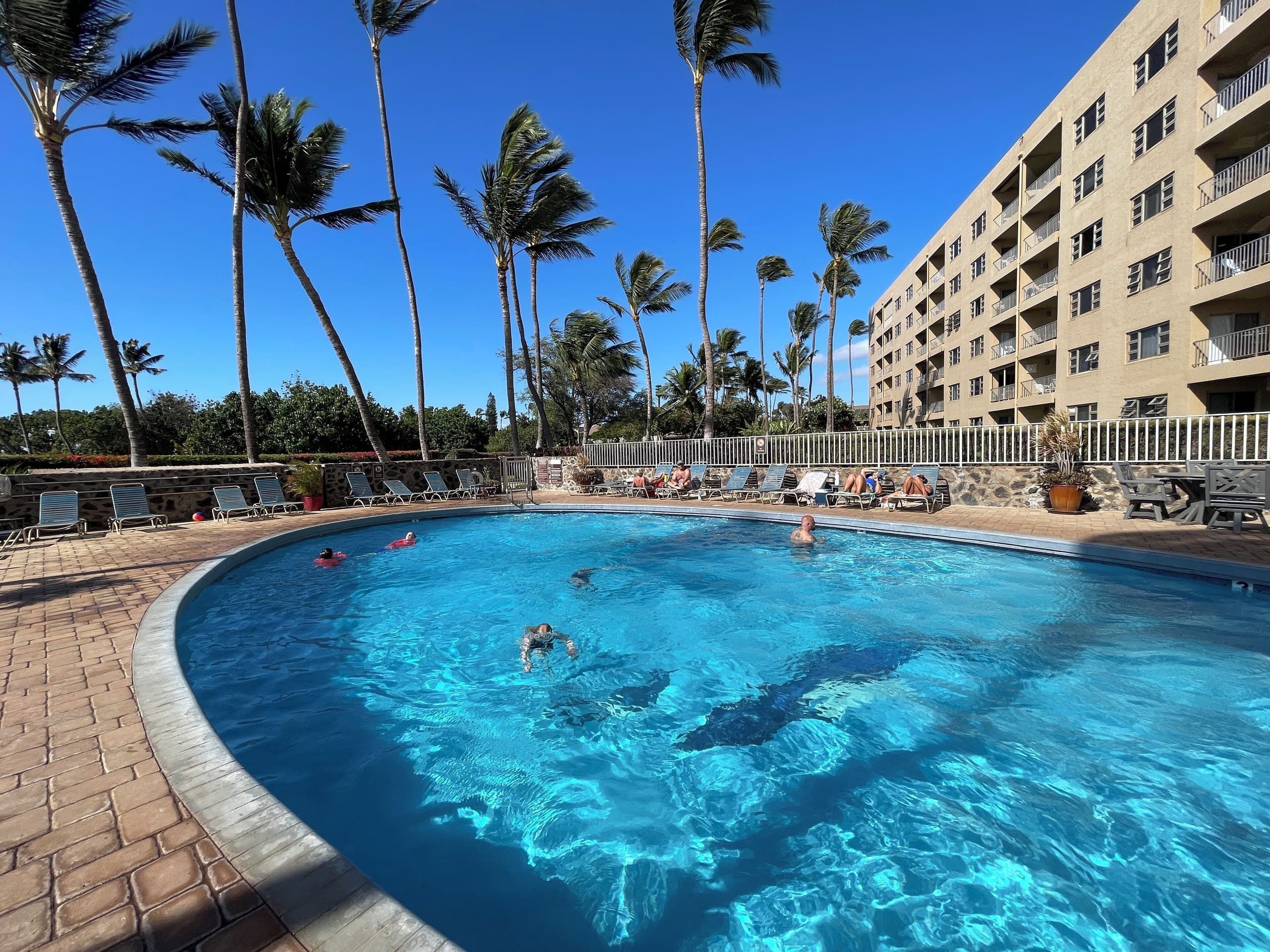 Oceanview/front. A/C free parking MS117 - Image 31