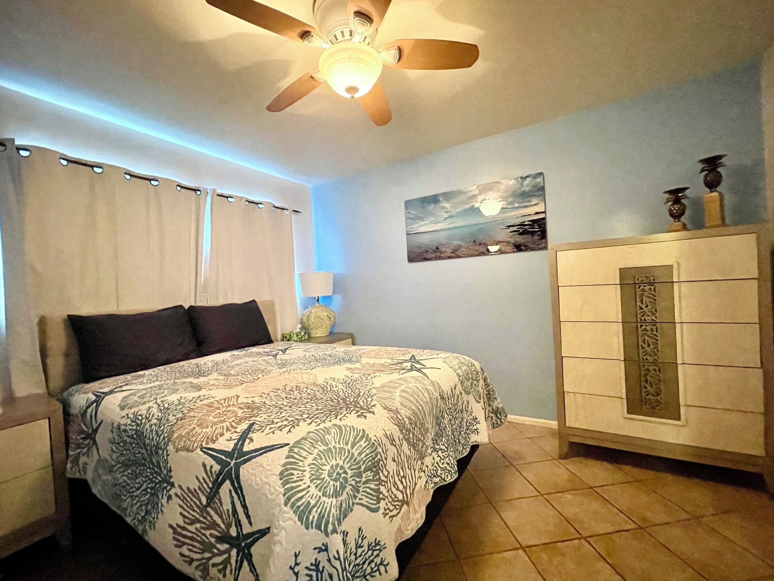 Oceanview/front. A/C free parking MS117 - Image 28