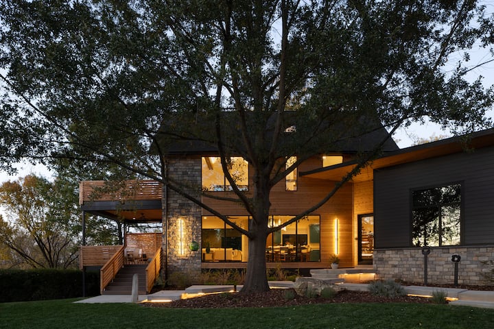 Irishhill Sanctuary - Luxury Estate With Cityviews - Louisville, KY