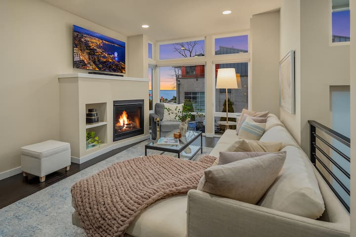 Beachfront Spacious World Cup Home | Near Stadium - 西雅圖, WA