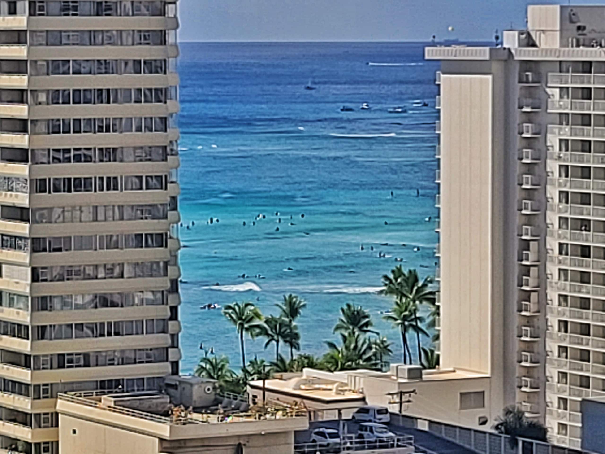 Condo in Honolulu · ★4.79 · 1 bedroom · 4 beds · 1 private bath - Image 22