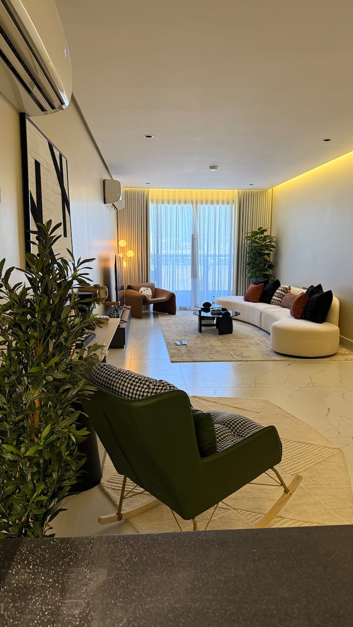 Oasi | Moderno departamento de 2 dormitorios con vista parcial al lago ...
