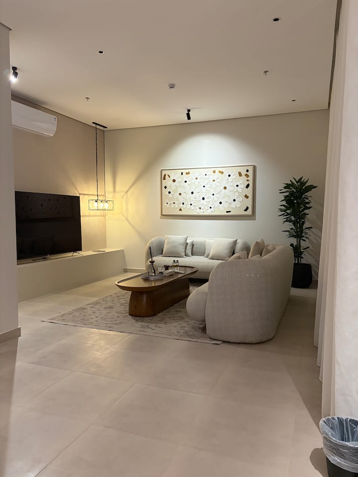 شقة فاخرة بي3 غرف نوم وركن قهوة وبلكونة Place.n310 - Arabia Saudita