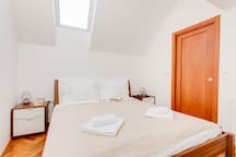 Máchova 27 Vinohrady, City Center