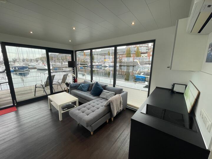 Hausboot Sonnenwelle Mit Dachterrasse In Flensburg - Flensburg