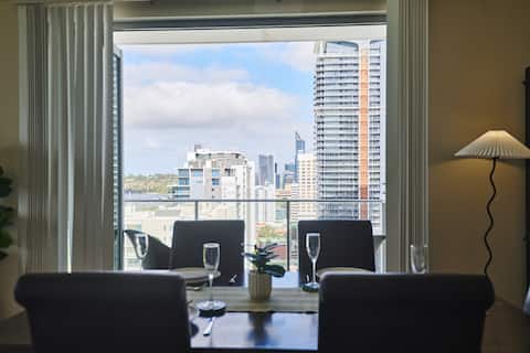 Sky High Executive, Parking, Pool, Gym