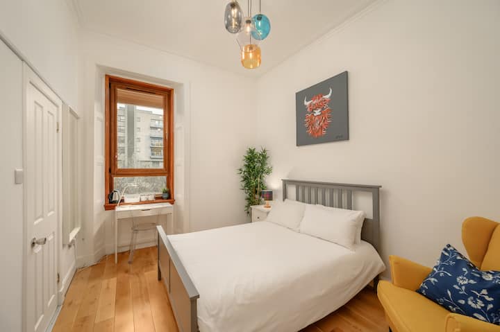 En-suite, Garden View Room Close To Centre - Edinburgh
