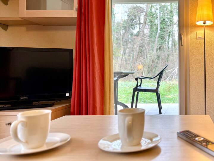 Le Divine • T2 Avec Terrasse, Proche Lac & Suisse - Divonne-les-Bains