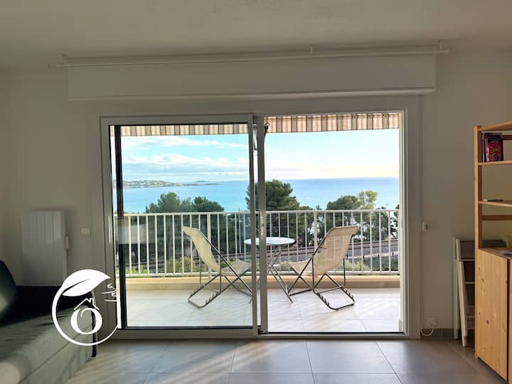 Pieds Dans Leau Vue Mer & Terrasse Parking - Bandol