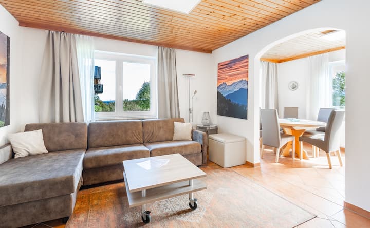 Bergwald Panorama: Suite 7+9 Mit Balkon, 3-10 P. - Allgäu
