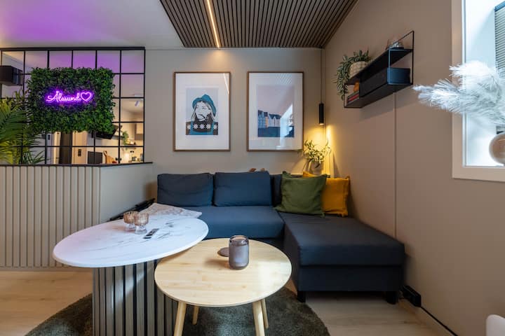 Nordic Nook - Moderne Sentrumsleilighet - 阿雷松德