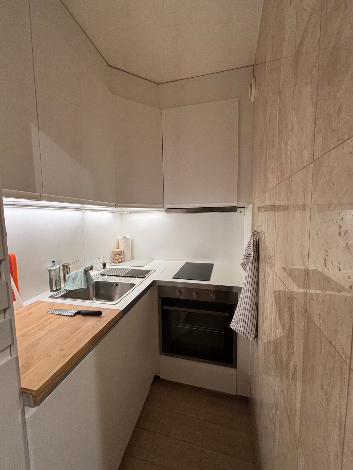 Top Airbnb: Old Town Studio in Cité