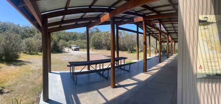 Yeagarup Hut - A 4wd Group Private Campground - Western Australia