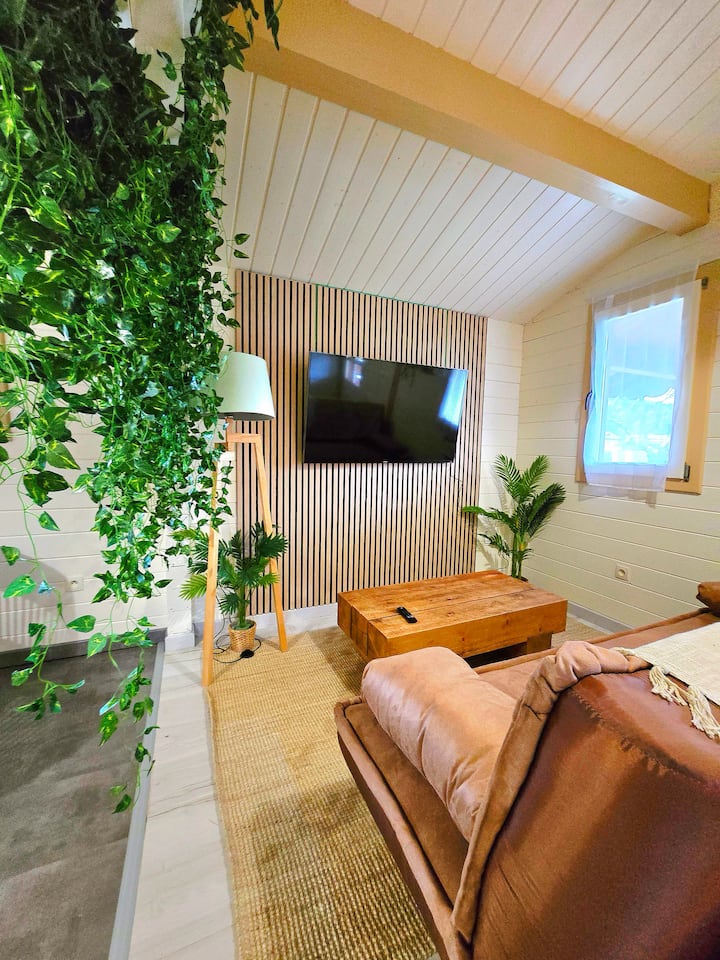 Chalet "Bali" Végétalisé Avec Sauna Et Jardin - Sciez