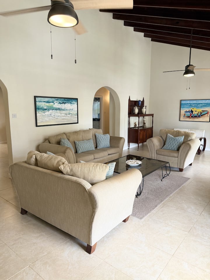 Private 4br Villa W/ Pool Near Ocean & Surfing - Barbados