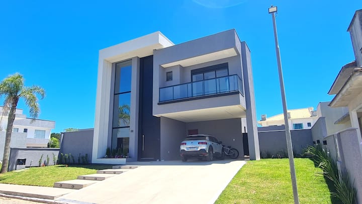 Casa De Luxo C/ 4 Suítes  Praia Dos Ingleses/sc - Florianópolis
