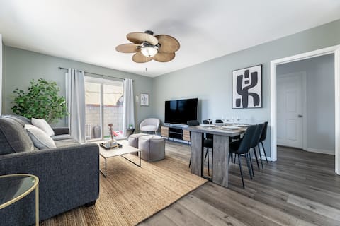 Top Airbnb: Hawthorne Haven: Spacious 4BR Retreat! in Hawthorne