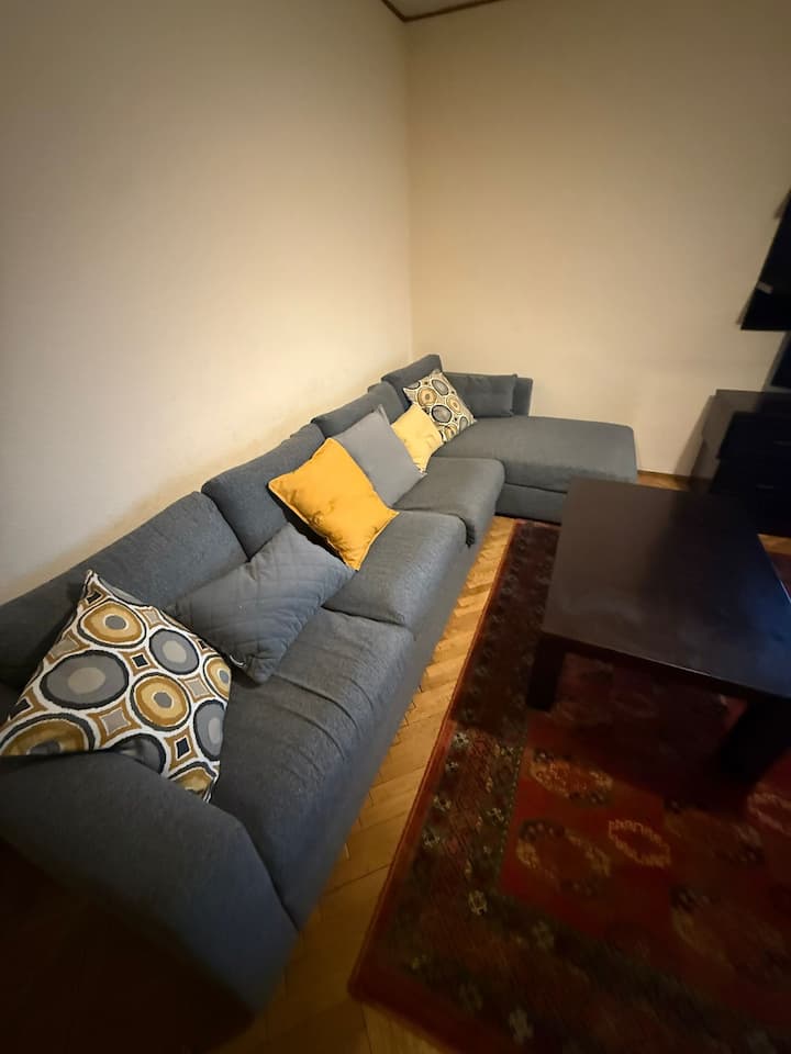 Apartament Decomandat, 2 Camere - Craiova