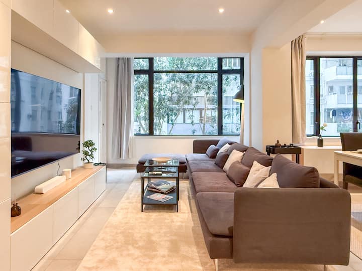 Spacious 2br Designer Residence In Fashion Walk - 홍콩