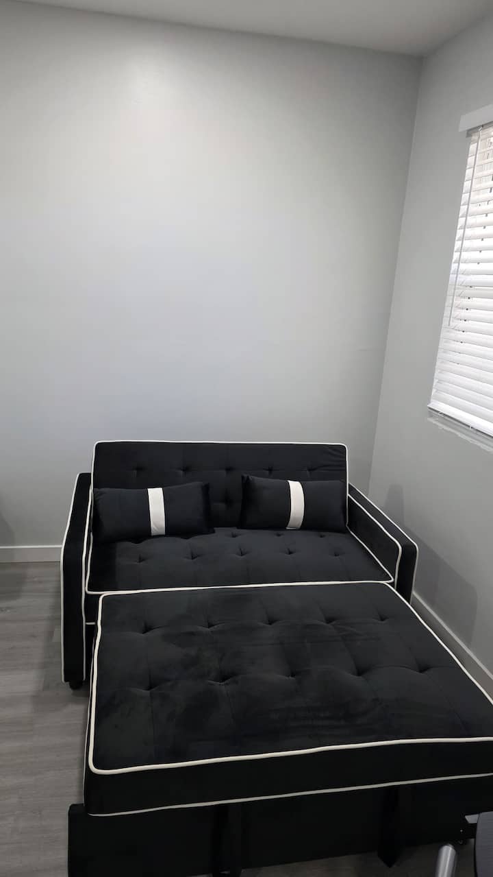 Bright Cozy Studio St. Cloud Fl Private Bathroom - St. Cloud, FL