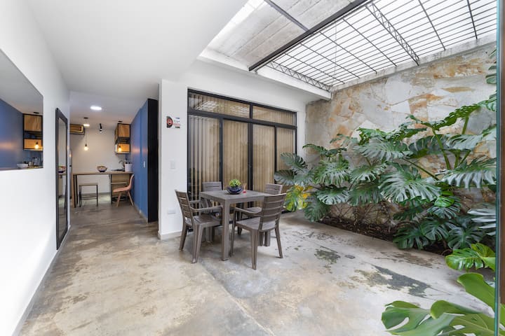 Lindo Apartaestudio En Primer Piso En La Flora - Cali