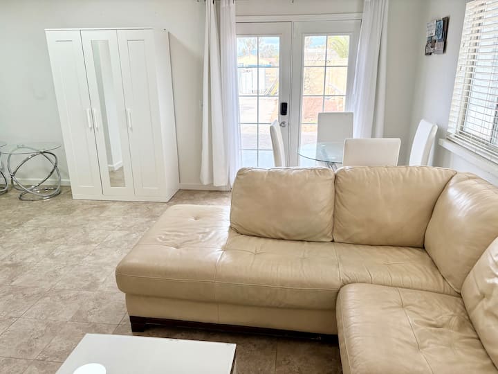 Всекидневна 2