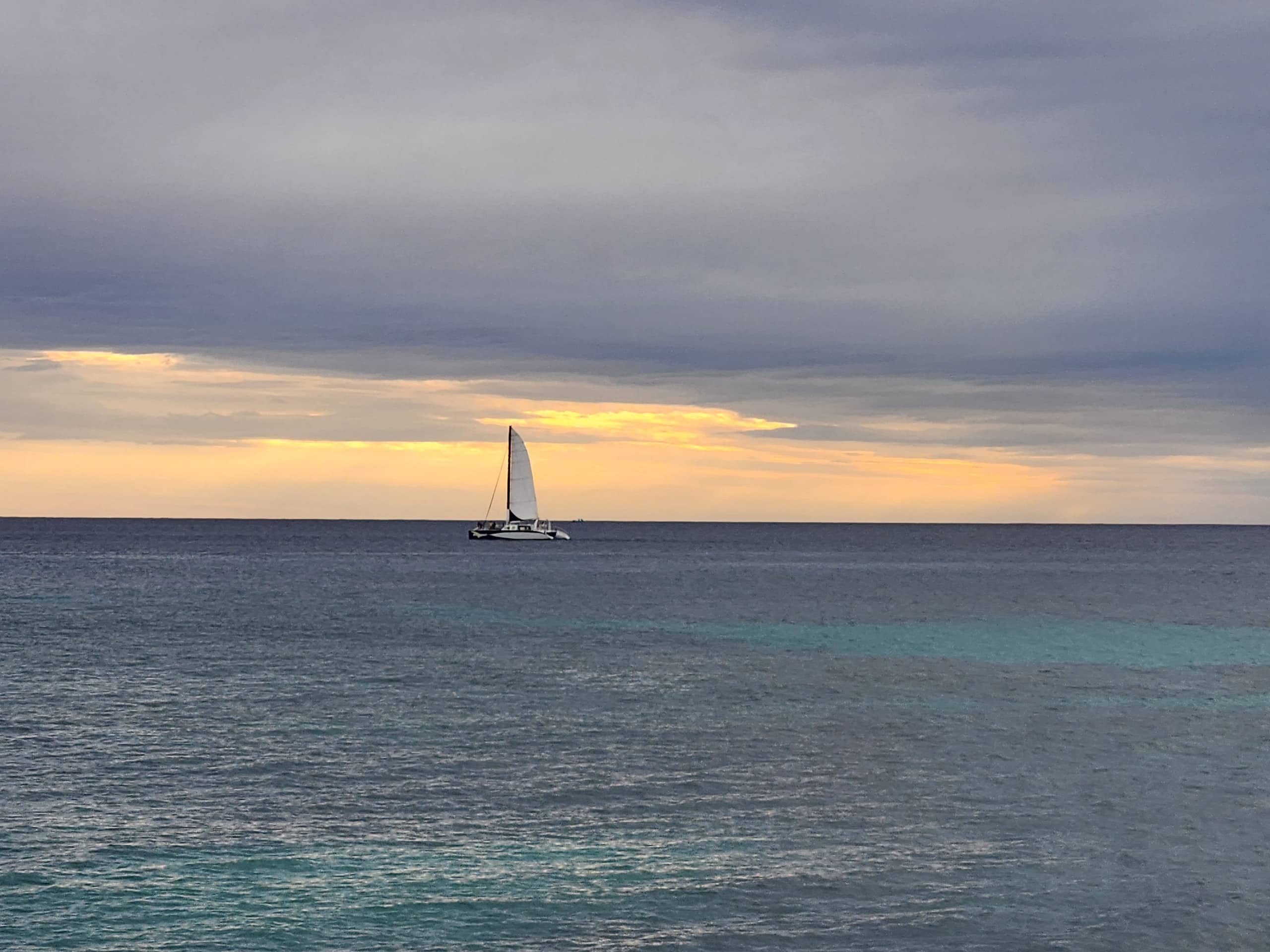 Condo in Honolulu · ★4.71 · 1 bedroom · 4 beds · 1 bath - Image 33