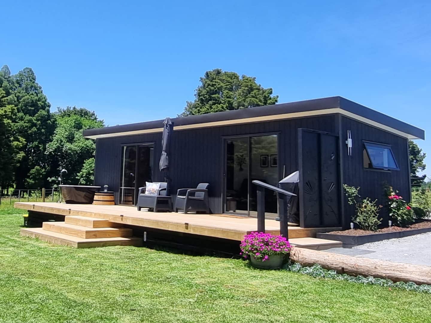 Ruru Retreat Where Comfort Meets Nature's Magic 1