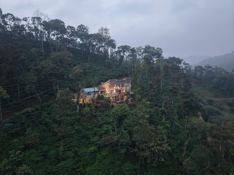 4BR Luxury Villa with Breathtaking Views in Coorg