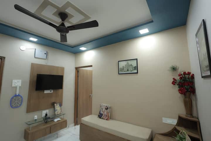 Sagar Chaya Homestay Is Located On Namo Path Daman - Daman