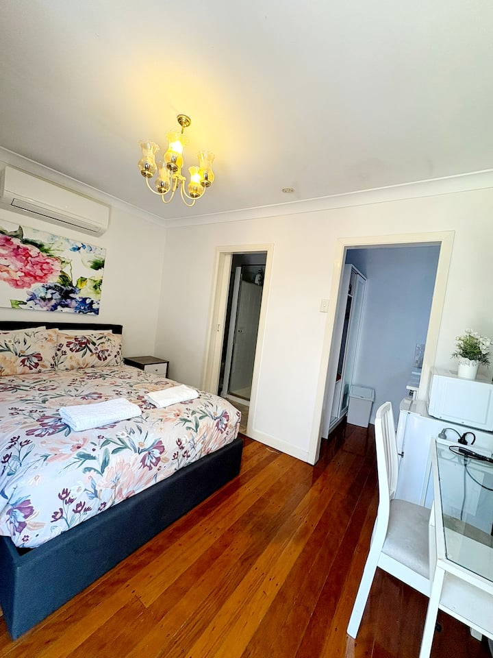 Brisbane Studio Near Uq & Mater Hospital - Brisbane
