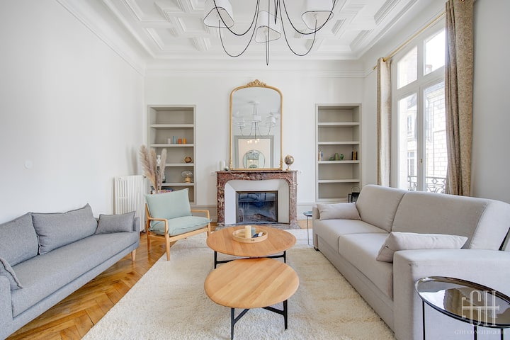 Charme Haussmannien Au Cœur De Tours - Confort - Tours