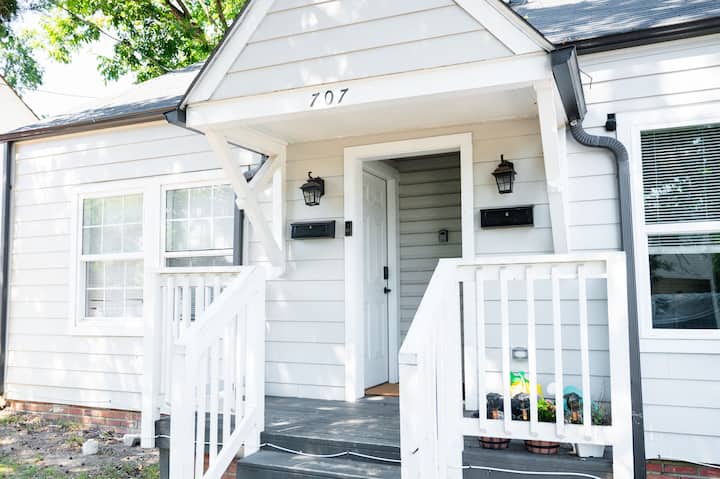 Vintage Retreat - Close To Duke & Medical Centers! - Durham, NC