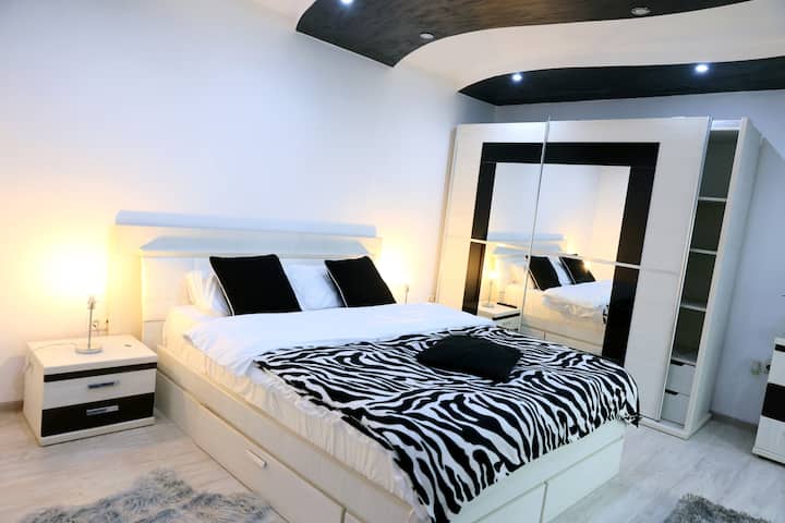 Casa Sofia - Room 1 - Târgu Mureș