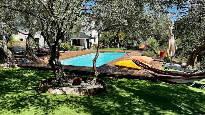 Spacieuse Villa Avec Piscine En Pleine Nature - Cuers