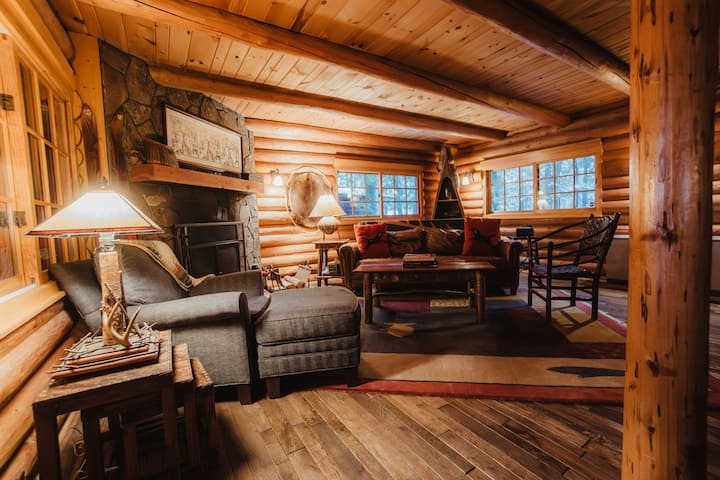 Living room 1