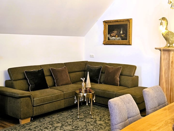 Alpine View Penthouse. Nature, Design & Relaxation - Wolfgangsee