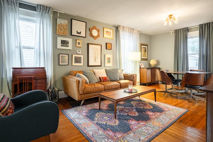 Peaceful, Elegant Midcentury Retreat, Close To All - Cincinnati, OH