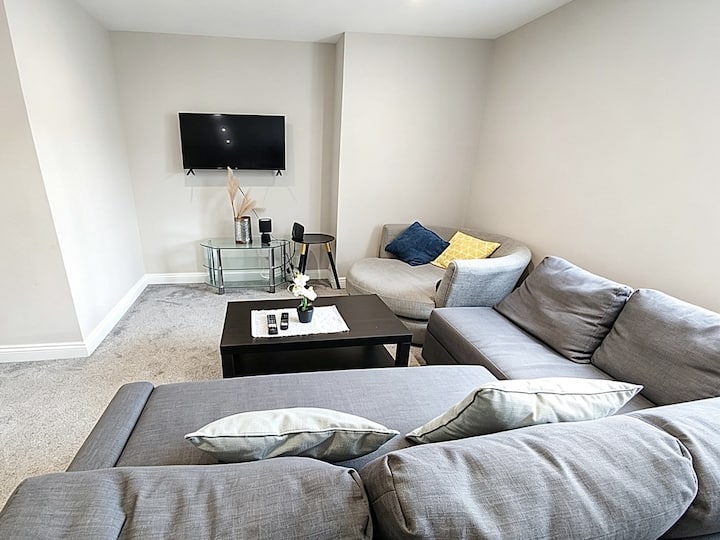 Modern New-build Home | Central Thetford | Smarttv - Norfolk