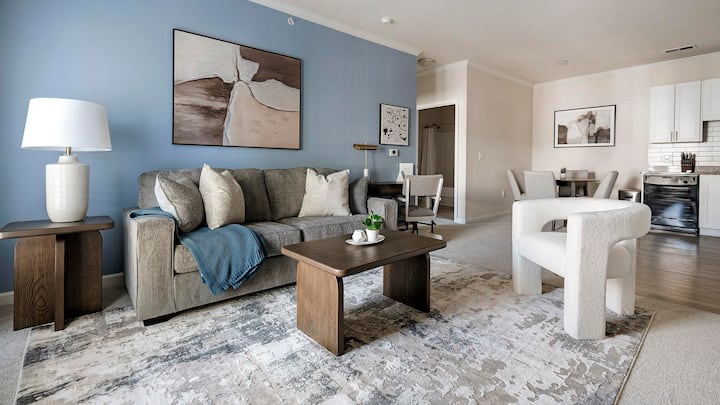 Landing | Chic 1bd, Gym, Clubhouse - Concord, NC