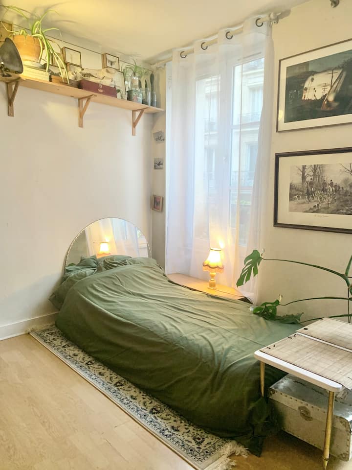Appartement Au Pied De Montmartre - Paris